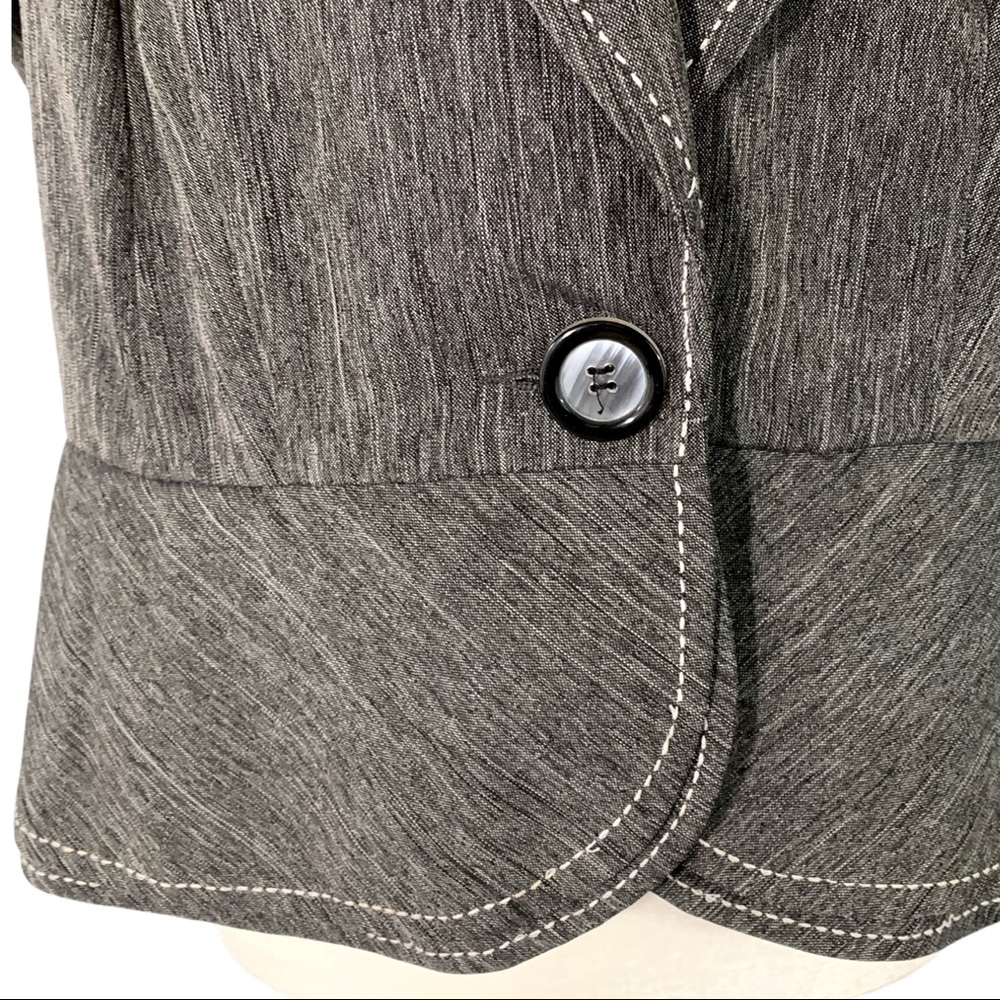 🎀 Sweet Suit Gray Tailored Fitted Blazer- M - Picture 4 of 9